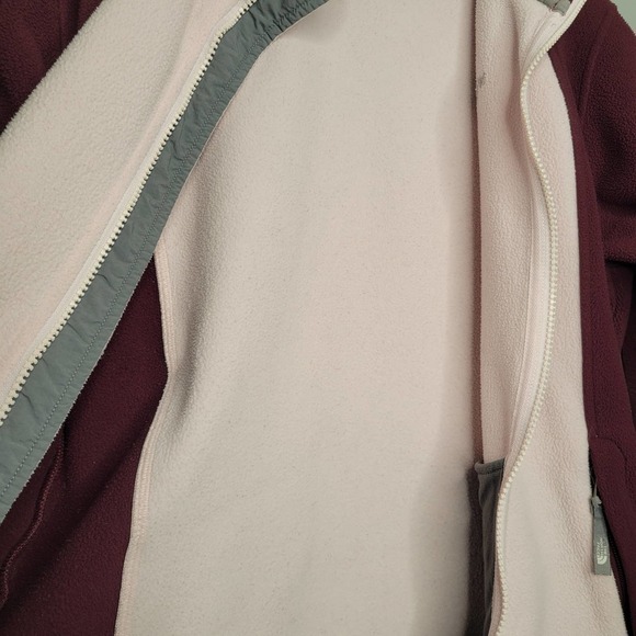 The North Face fleece jacket women's size M pink purple long sleeve zip up‎ - Picture 8 of 12